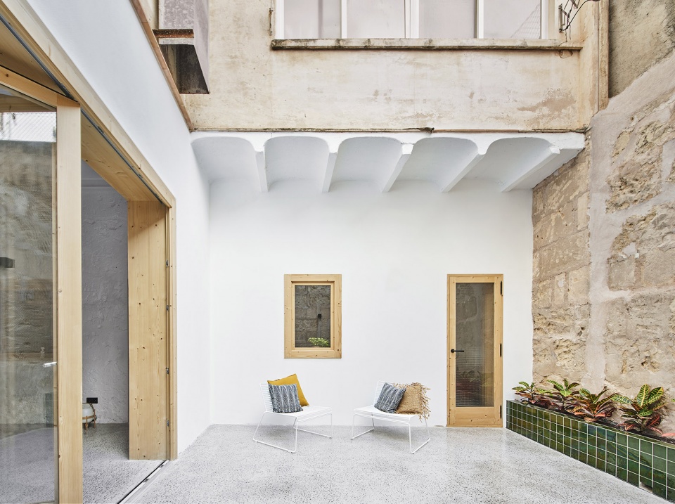 帕尔马隐居住宅丨西班牙丨Mariana de Delás-14