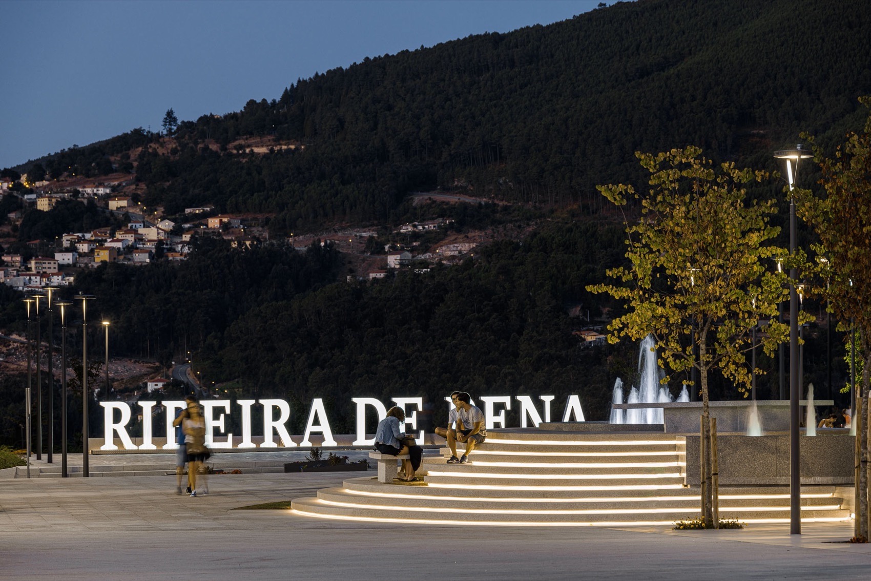 Ribeira de Pena 市广场改造丨葡萄牙丨AXR – Arquitetura e Design-125