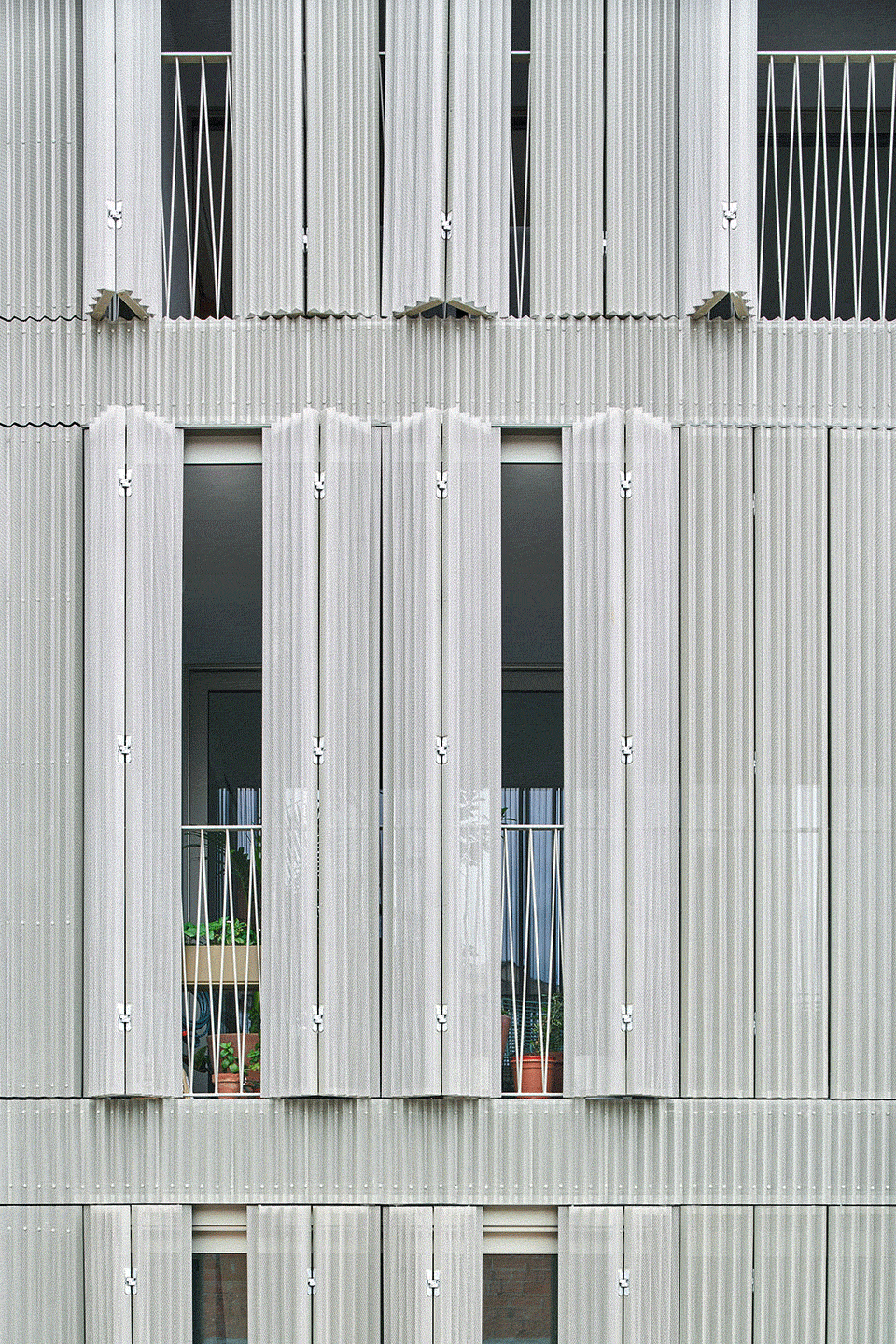 公寓楼丨西班牙赫罗纳-30