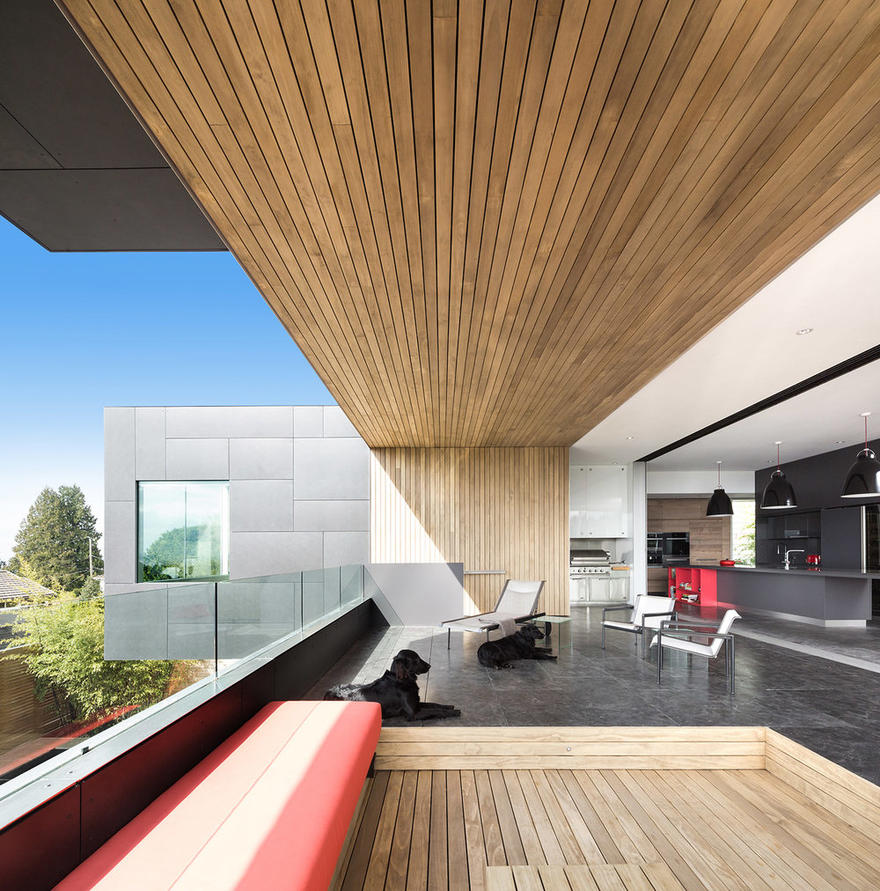 加拿大西温哥华集装箱屋 | 简约生活与开阔空间-17