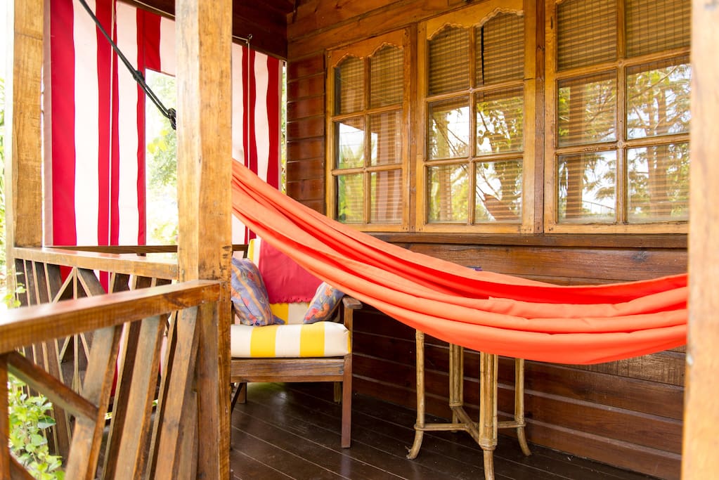 小型柚木房屋-15