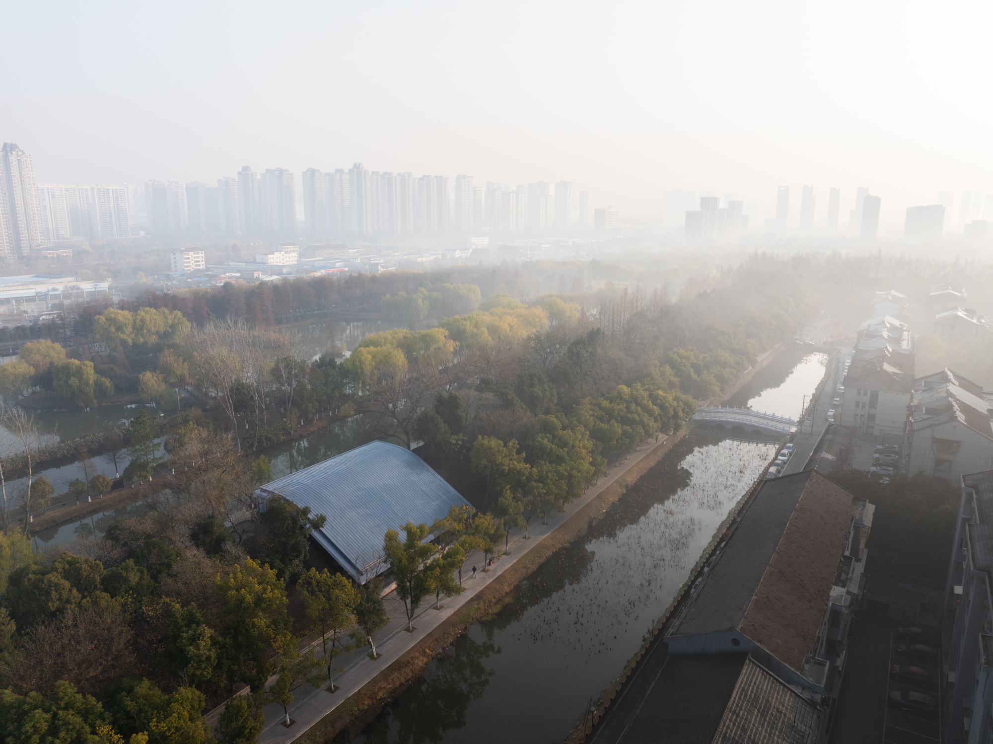 Jingzhou City Wall Archaeological Site Exhibition Pavilion / Qing Studio-39
