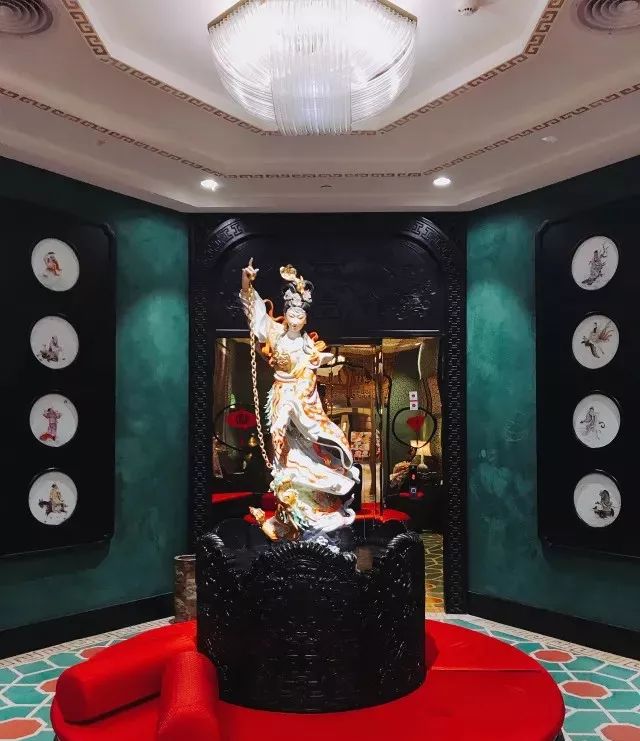 新国潮餐饮设计风靡上海,传统元素演绎现代美学-96