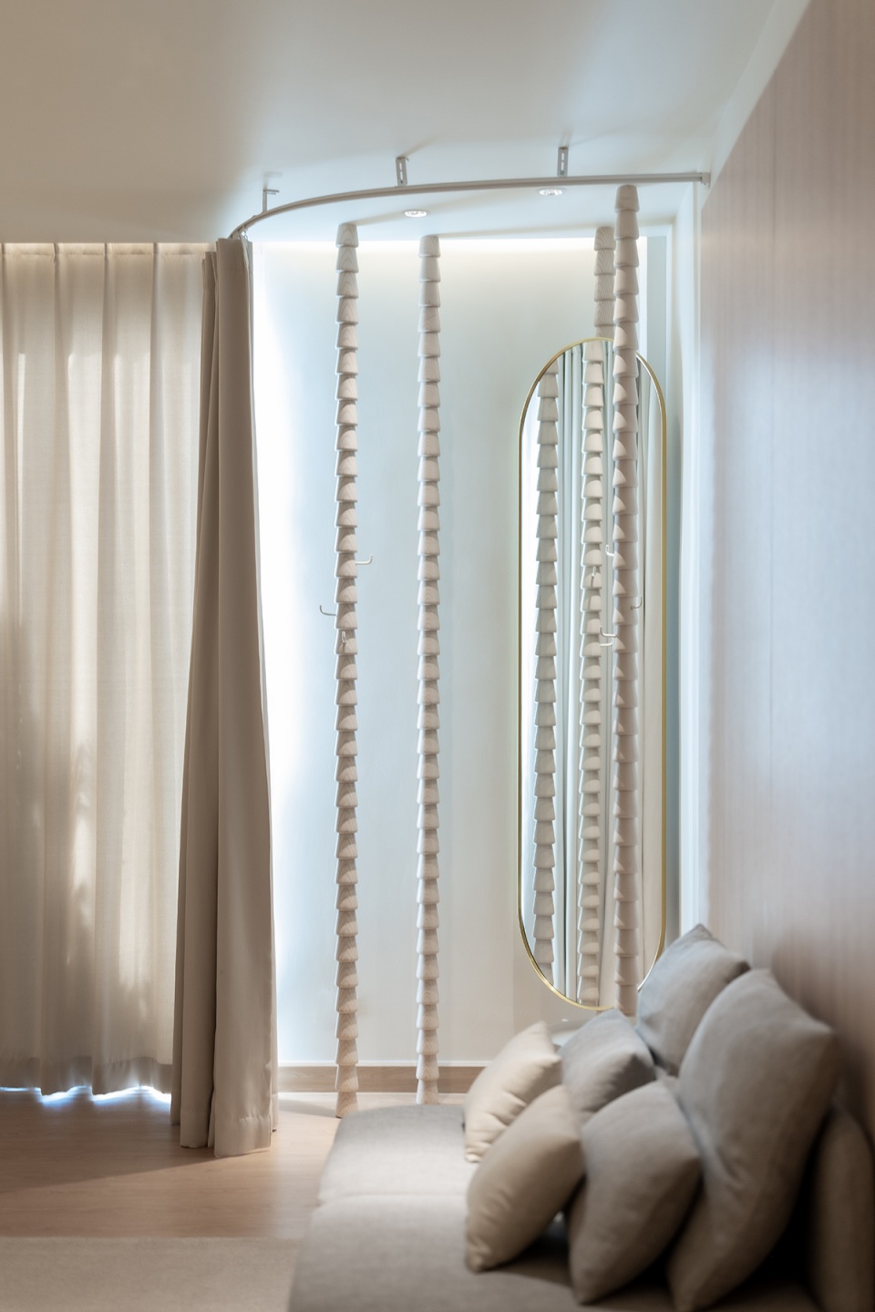 Found 婚礼场地设计丨泰国曼谷丨PHTAA living design-72