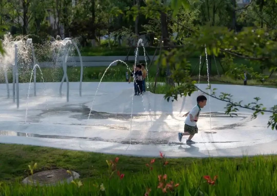 把生活放进温暖的街边口袋里 | 中新南京生态科技岛口袋公园计划-98