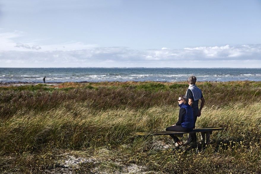 Modern Wooden House with Clean Lines and a Transparent Design-27