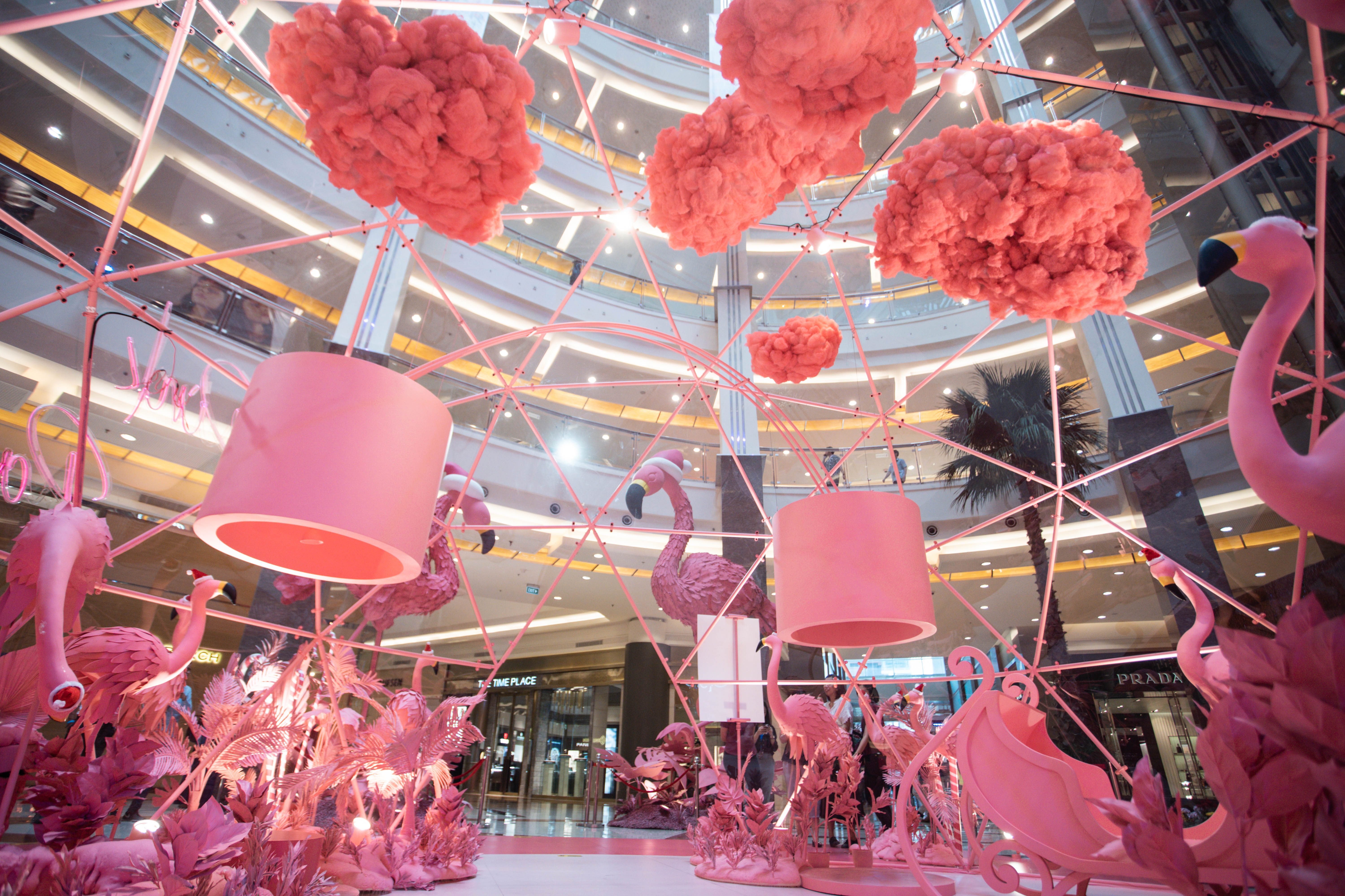Pink Paradise - X-mas VM Mall Decor Installation-9