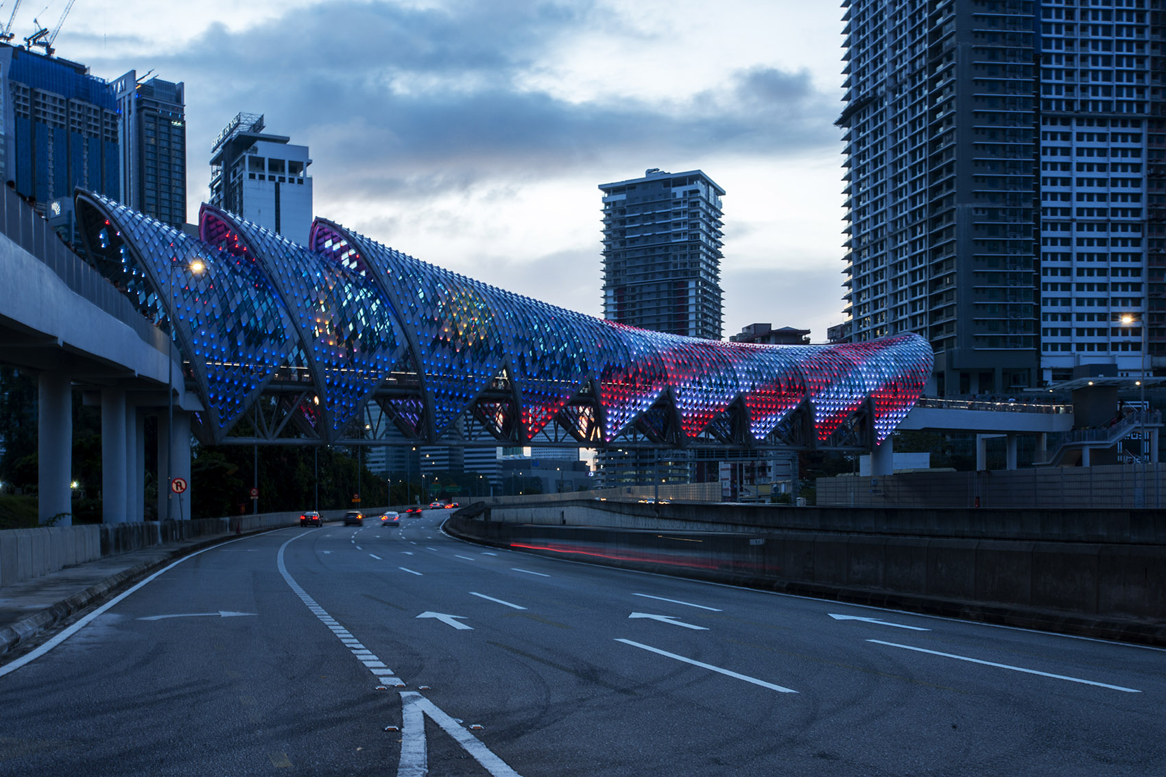 Pintasan Saloma 人行天桥丨马来西亚吉隆坡丨VERITAS Design Group-20