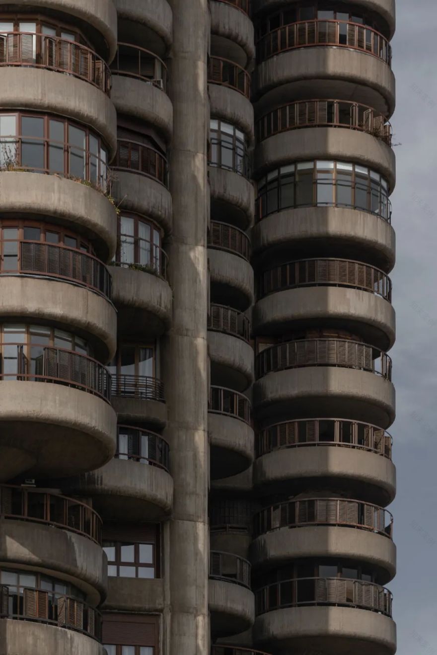 Torres Blancas 有机公寓楼丨西班牙马德里丨Francisco Javier Sáenz de Oiza-21