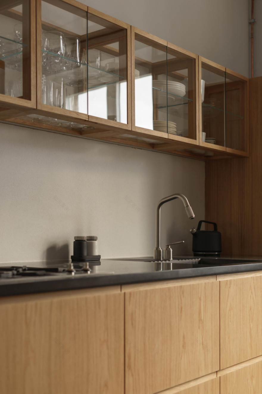 华沙 ZOLIBORZ 历史公寓焕新设计-18