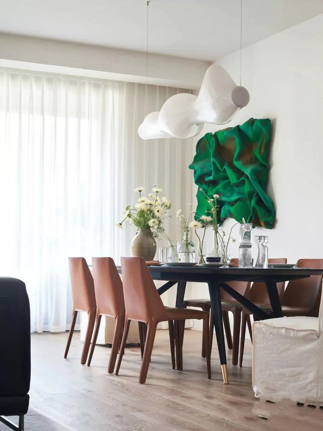 装饰画的选择与空间搭配技巧-66