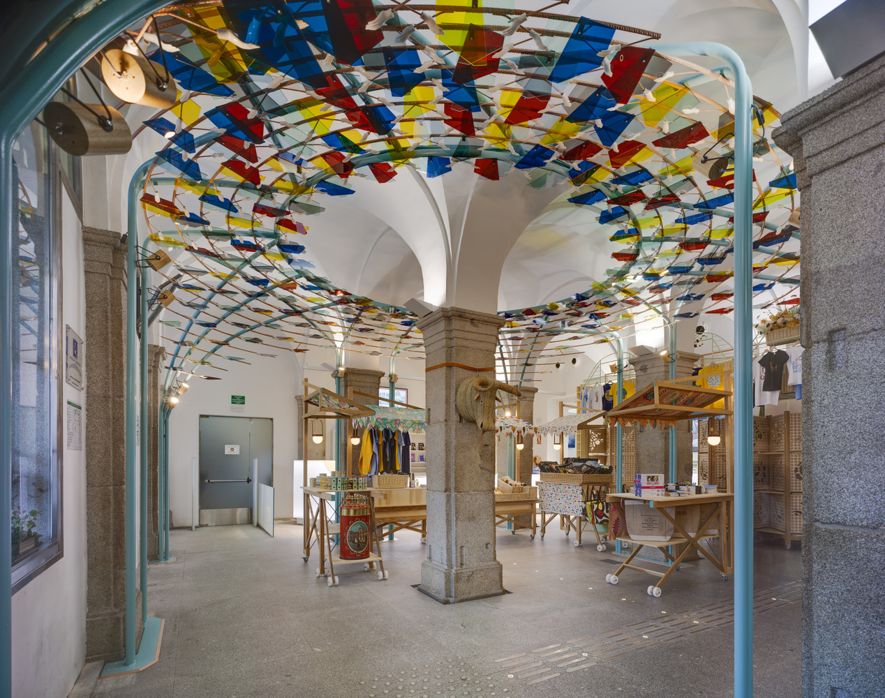 马德里制造！礼品店和旅游点-33