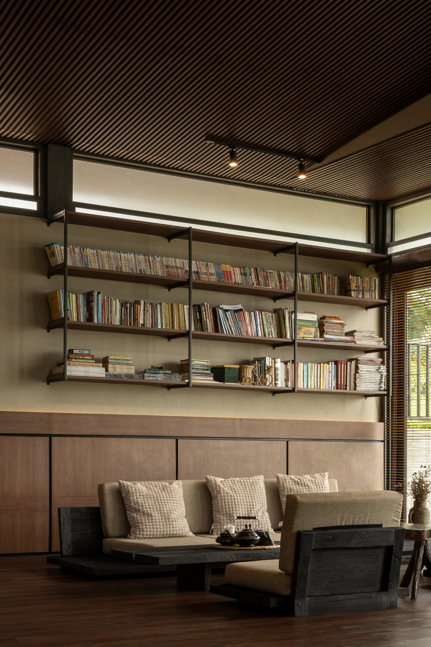 豆腐屋
注:Rumah在印尼语里有房子、屋子的意思,Tahu是豆腐的意思,所以Rumah Tahu House可直译为豆腐屋 丨印度丨suatudio-23