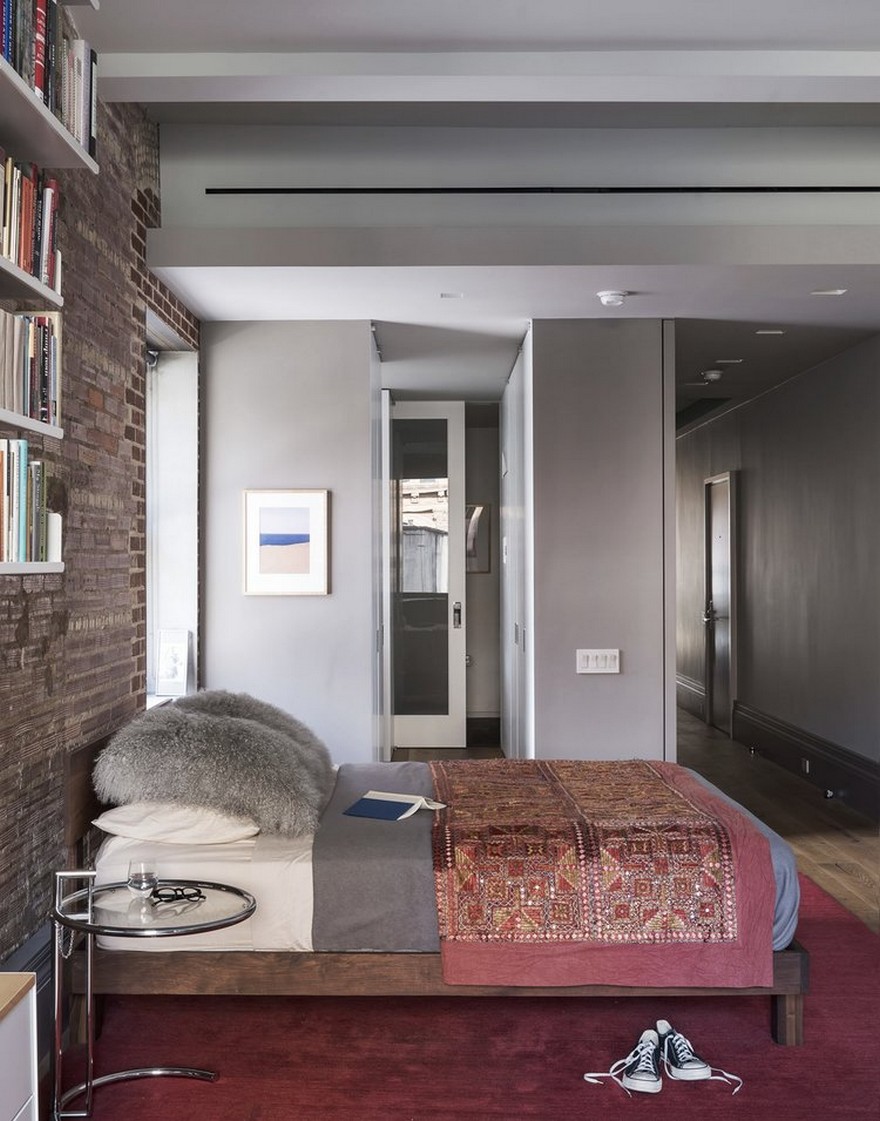 Greenwich Village Loft Made by Combining Two Separate Units in a Heritage Building-15