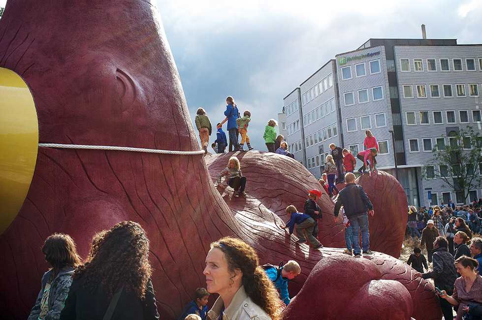 荷兰阿纳姆 Partyaardvark 兔子公园丨艺术家 Florentijn Hofman-11