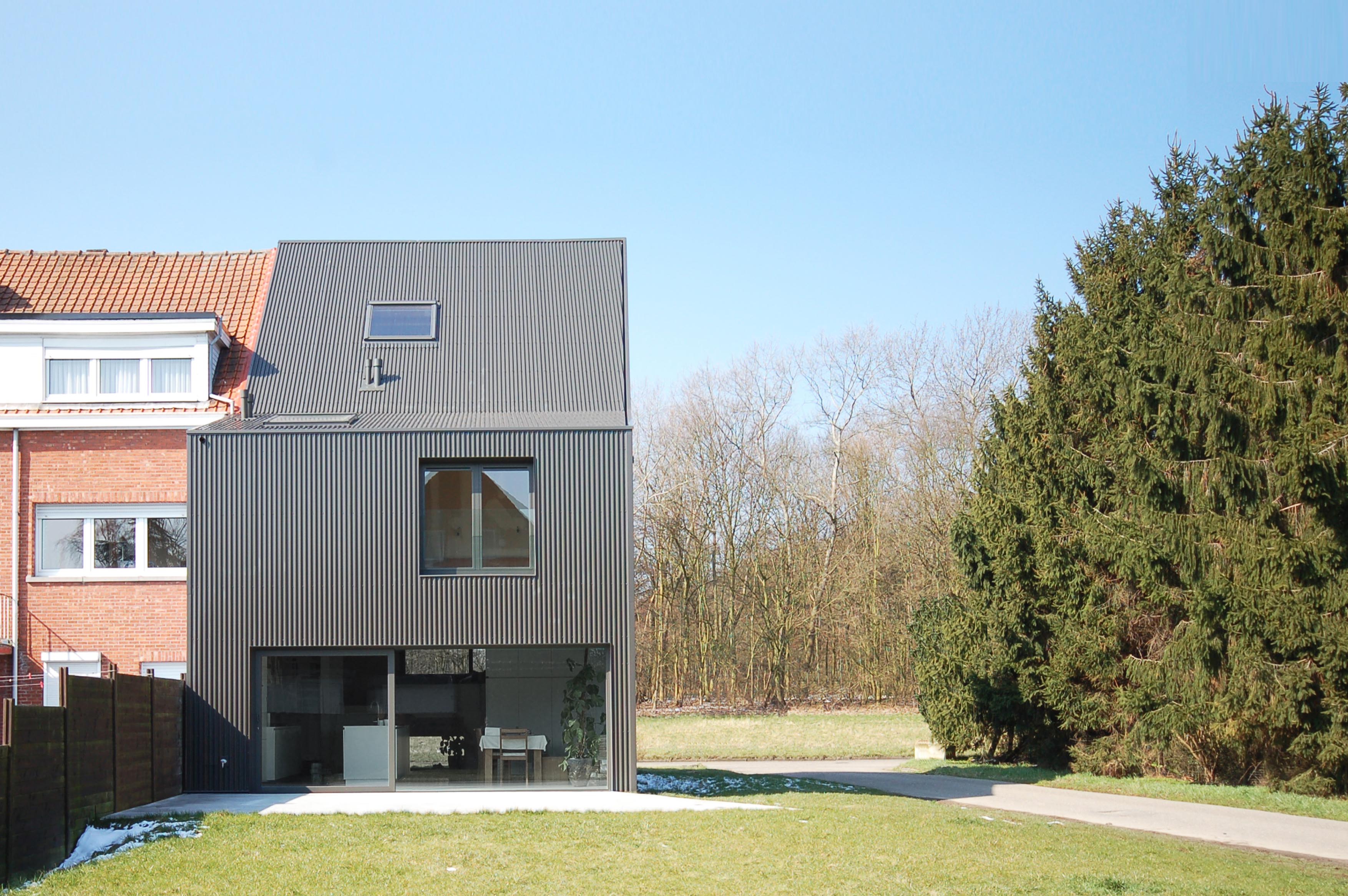 splitlevel house dv-0