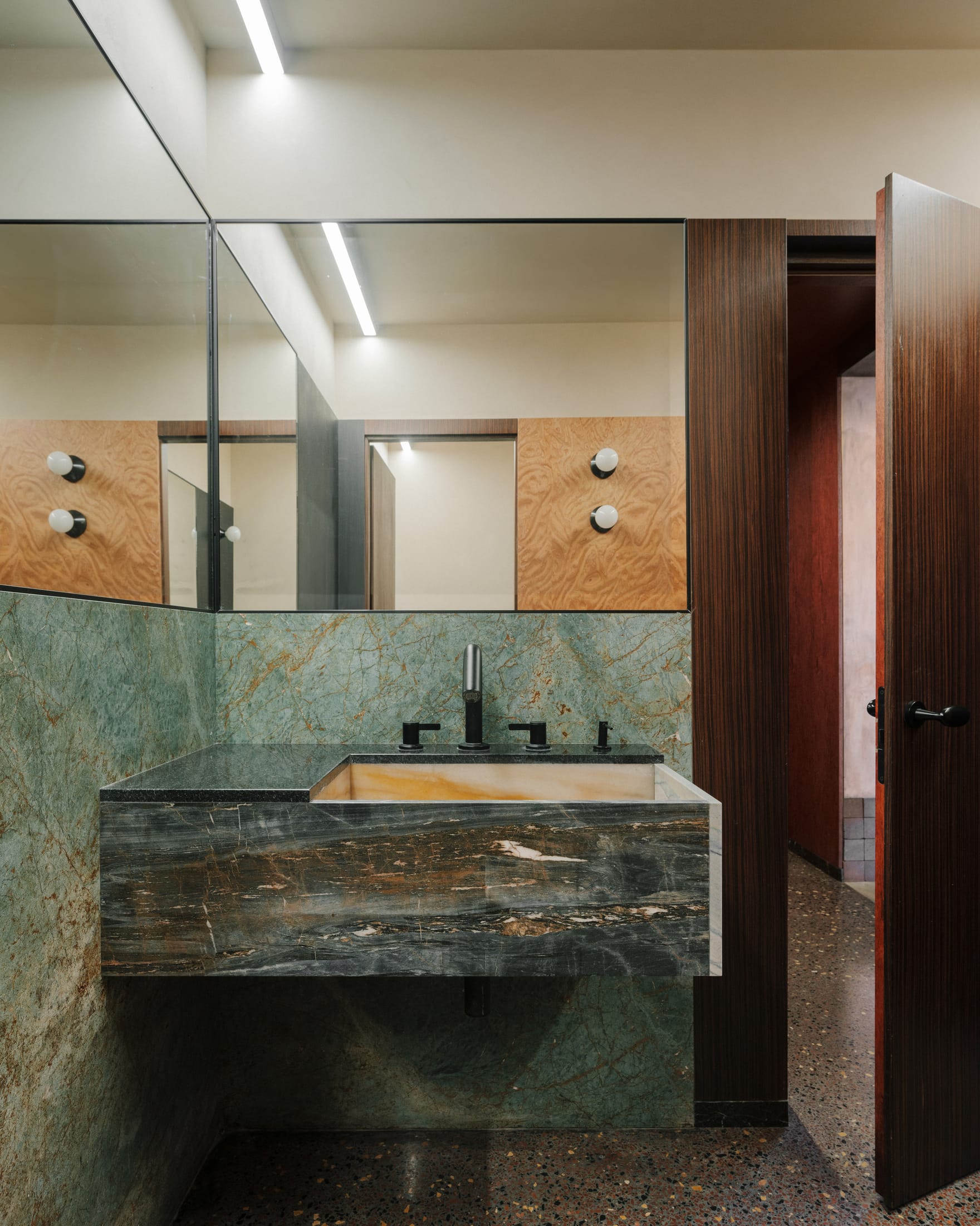 洛波塔湖度假村接待处丨Studio Gypsandconcrete-14