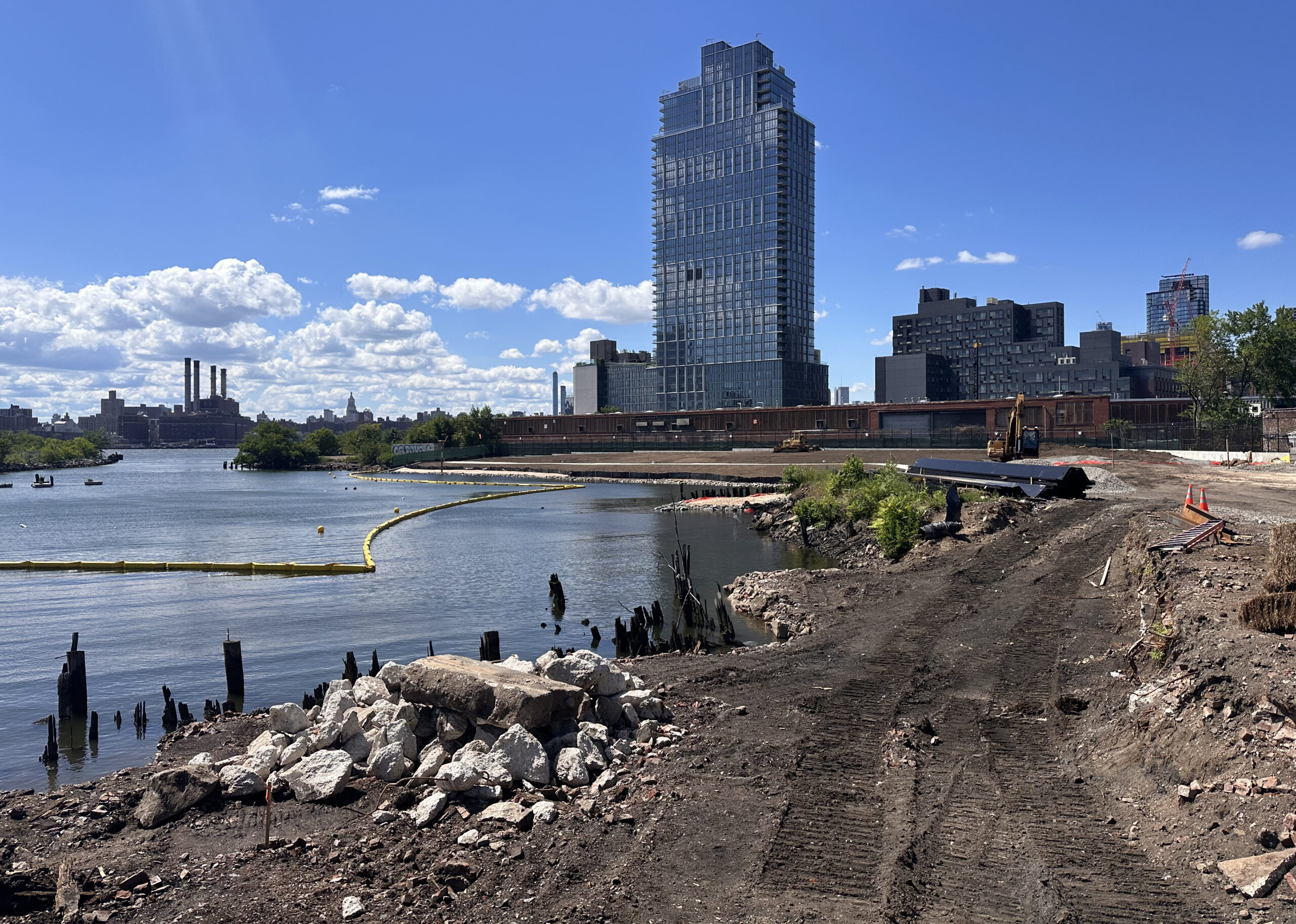 Bushwick Inlet Park Takes Shape Along Waterfront in Williamsburg, Brooklyn - New York YIMBY-1