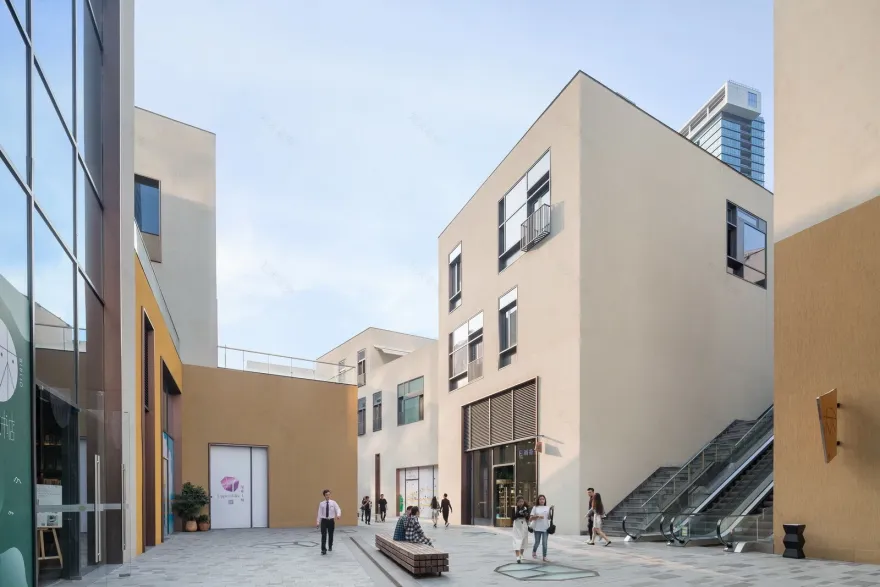 SHUM YIP Upper Hills LOFT-39