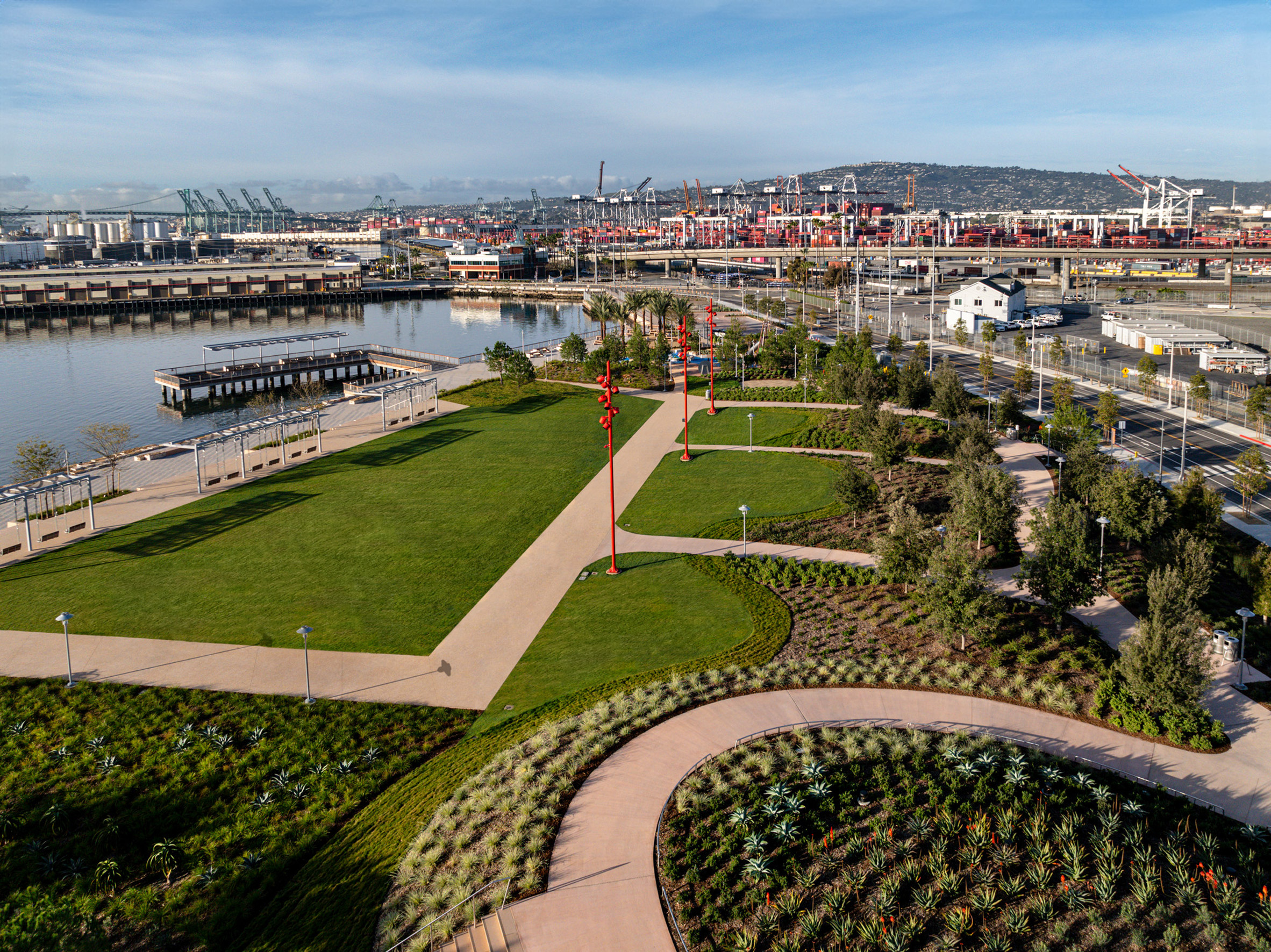 Sasaki completes waterfront transformation and public park in the Port of Los Angeles-24