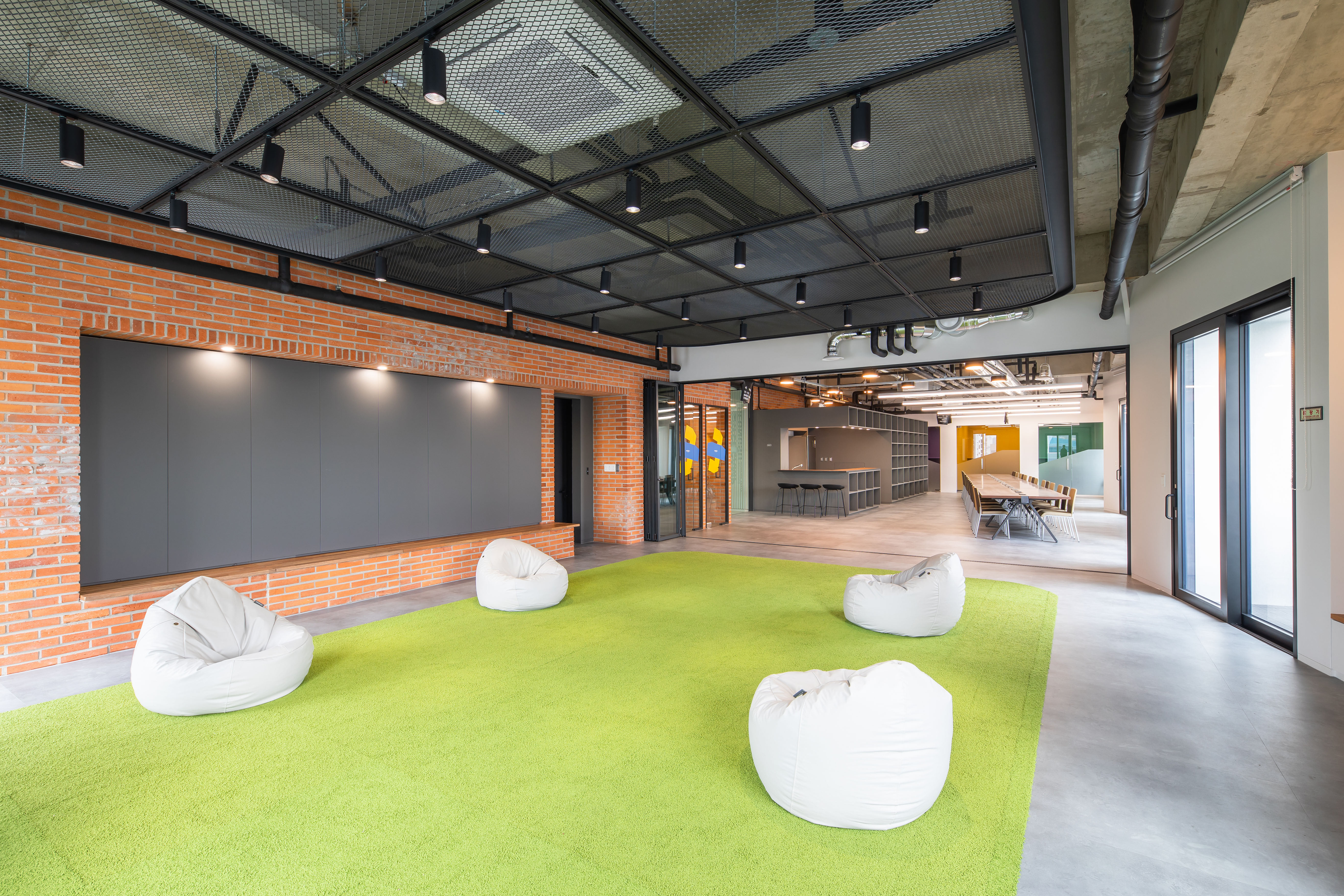 Playce Camp Sungsu 共享办公空间设计-14