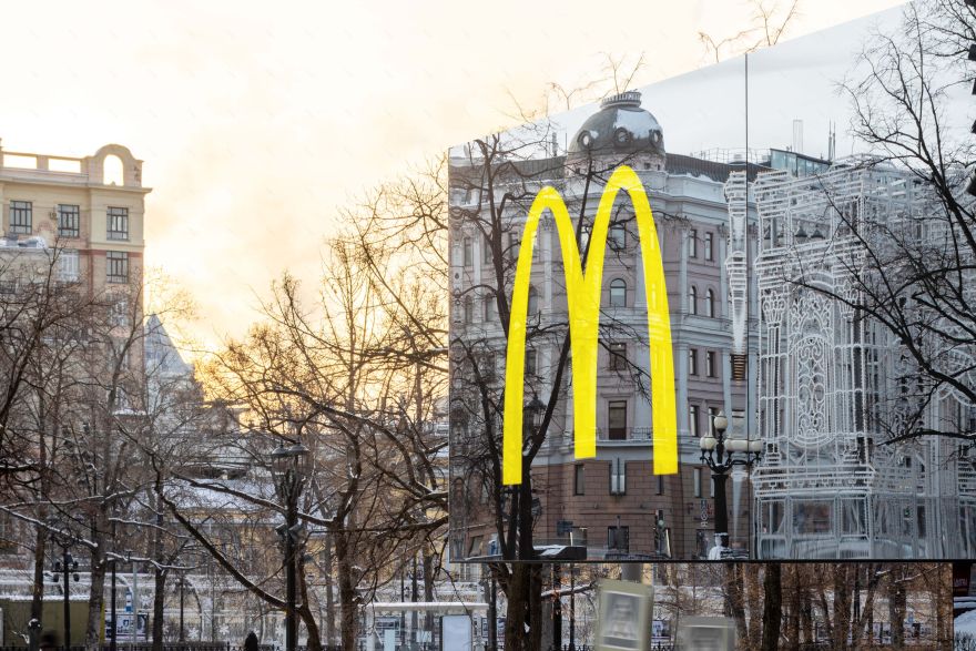 莫斯科普希金广场麦当劳翻新项目丨俄罗斯莫斯科丨Landini Associates-13