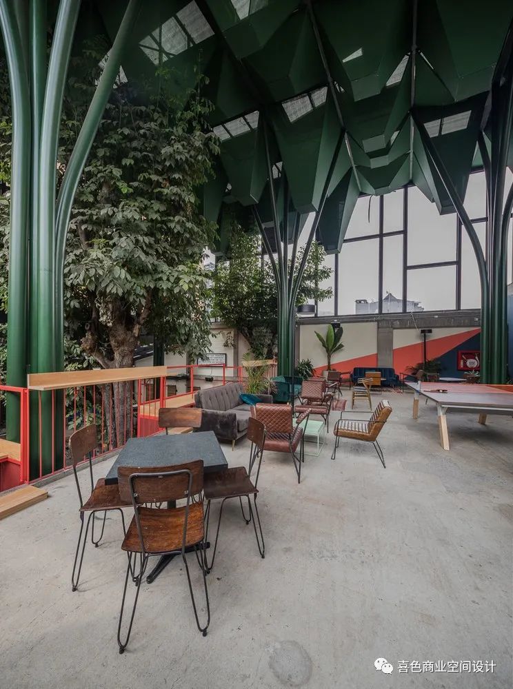 改造 |  年代感建筑的重新定义-20