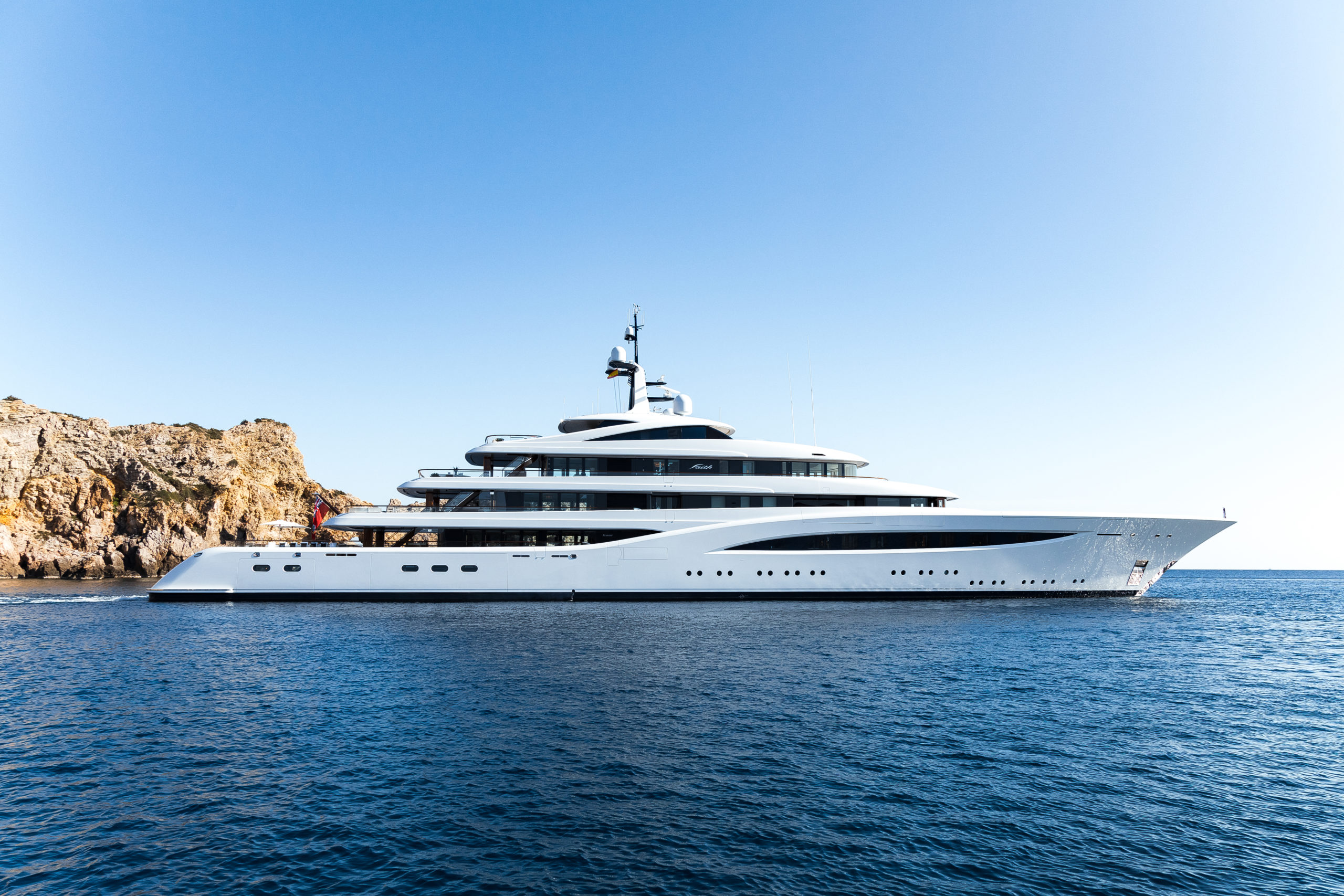 FAITH SUPER YACHT chahan-2