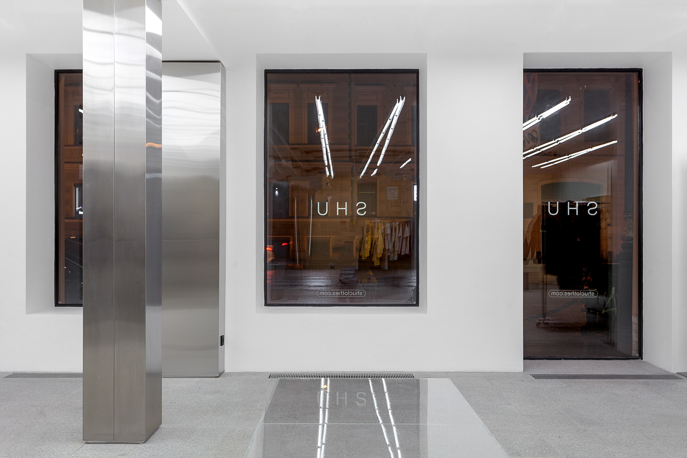 SHU store 服装店丨俄罗斯丨adept.works-35