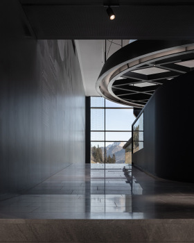 Loacker Gala·y莱家威化旗舰店丨奥地利丨MoDusArchitects（Sandy Attia等）