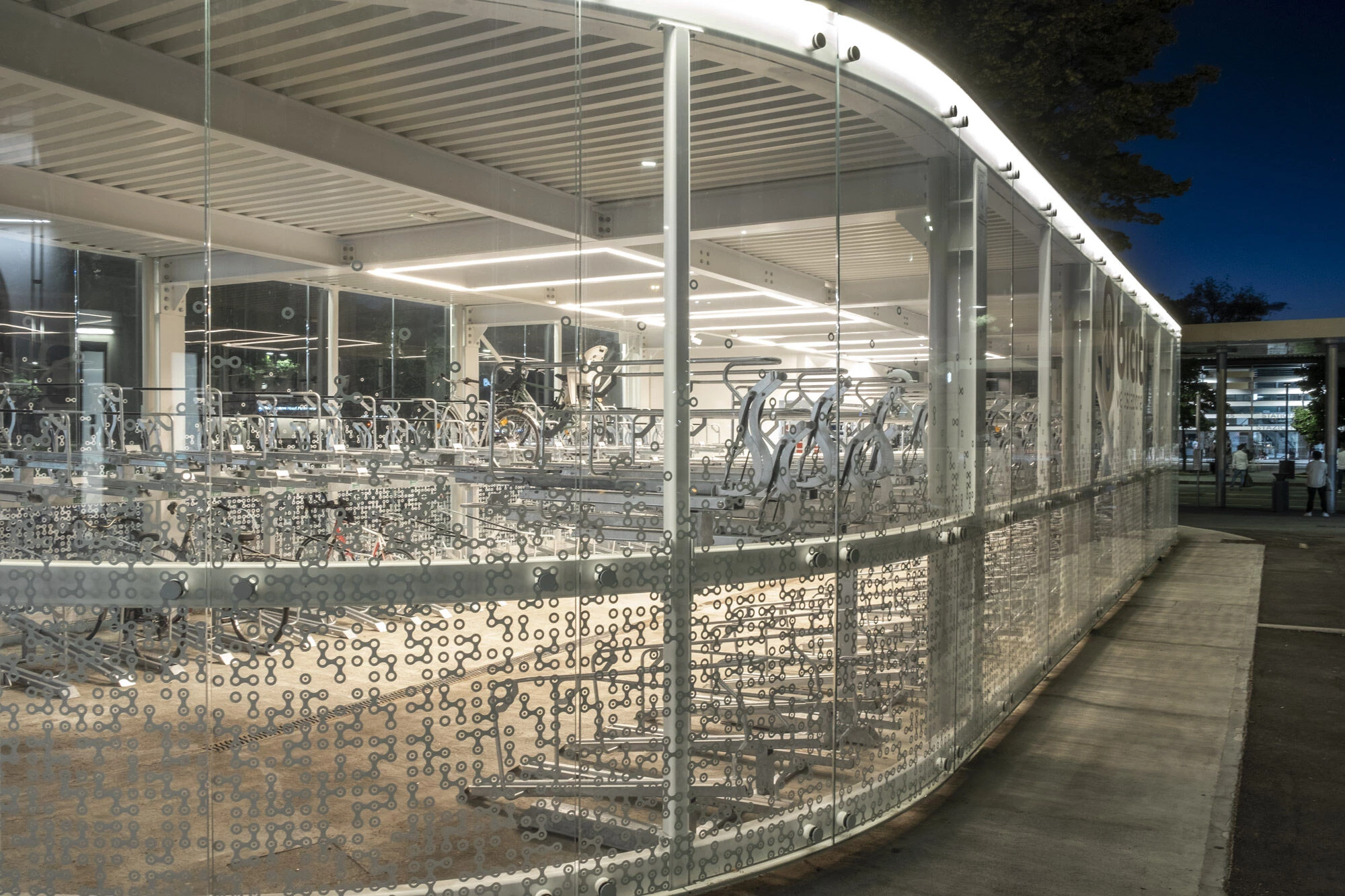 贝加莫发光自行车站丨意大利贝加莫丨STUDIO CAPITANIO ARCHITETTI-62