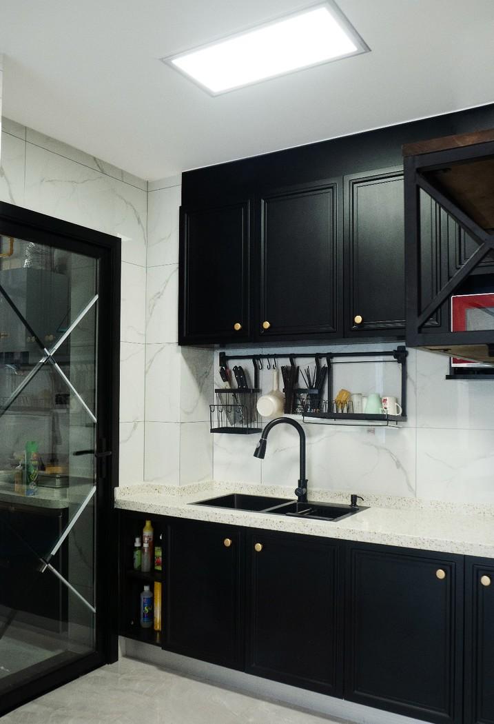 五口之家厨房改造,小餐厅变大圆桌-7