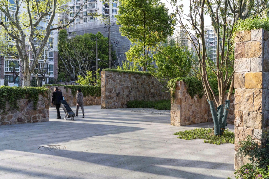 和平公园六号门改造丨中国上海丨Atelier Z+-13