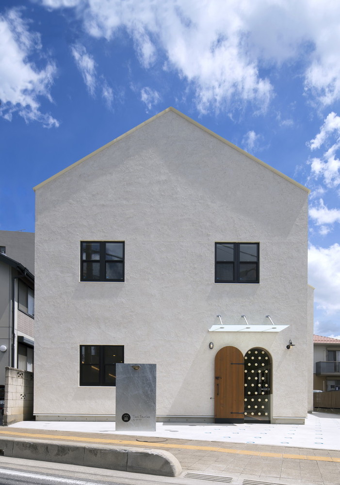 邻里之窗 | 有机设计建筑的两层商业大楼-32