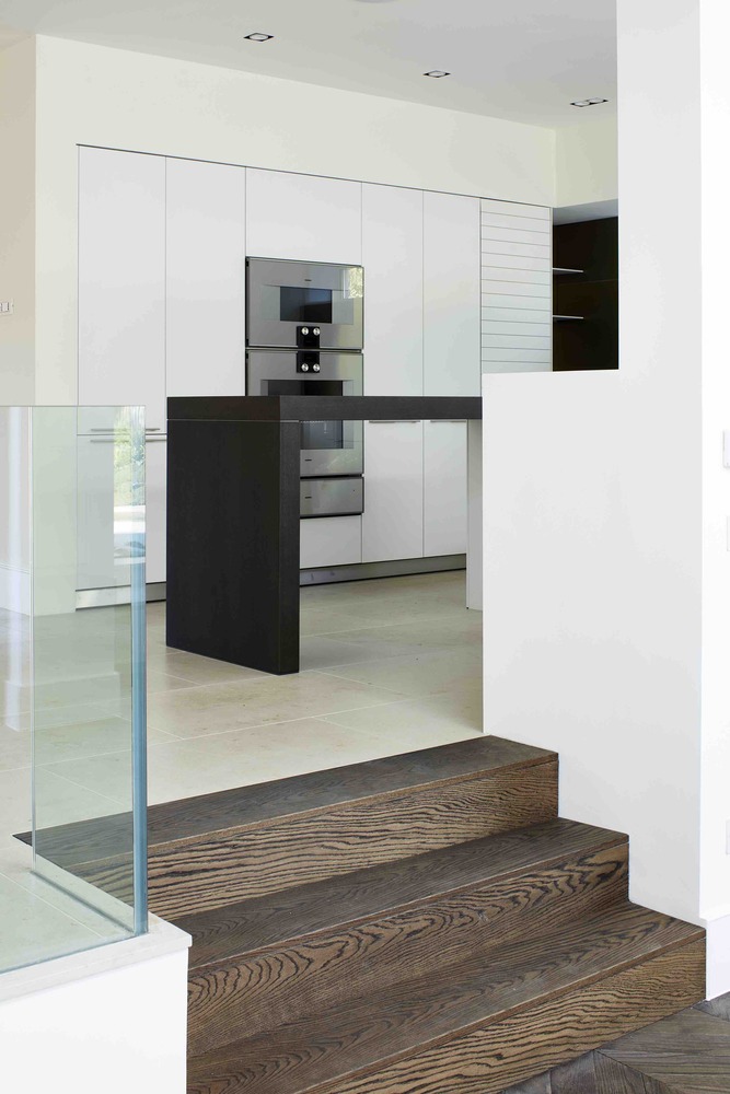 伦敦北区爱德华式住宅重建，打造宽敞明亮共享空间-44