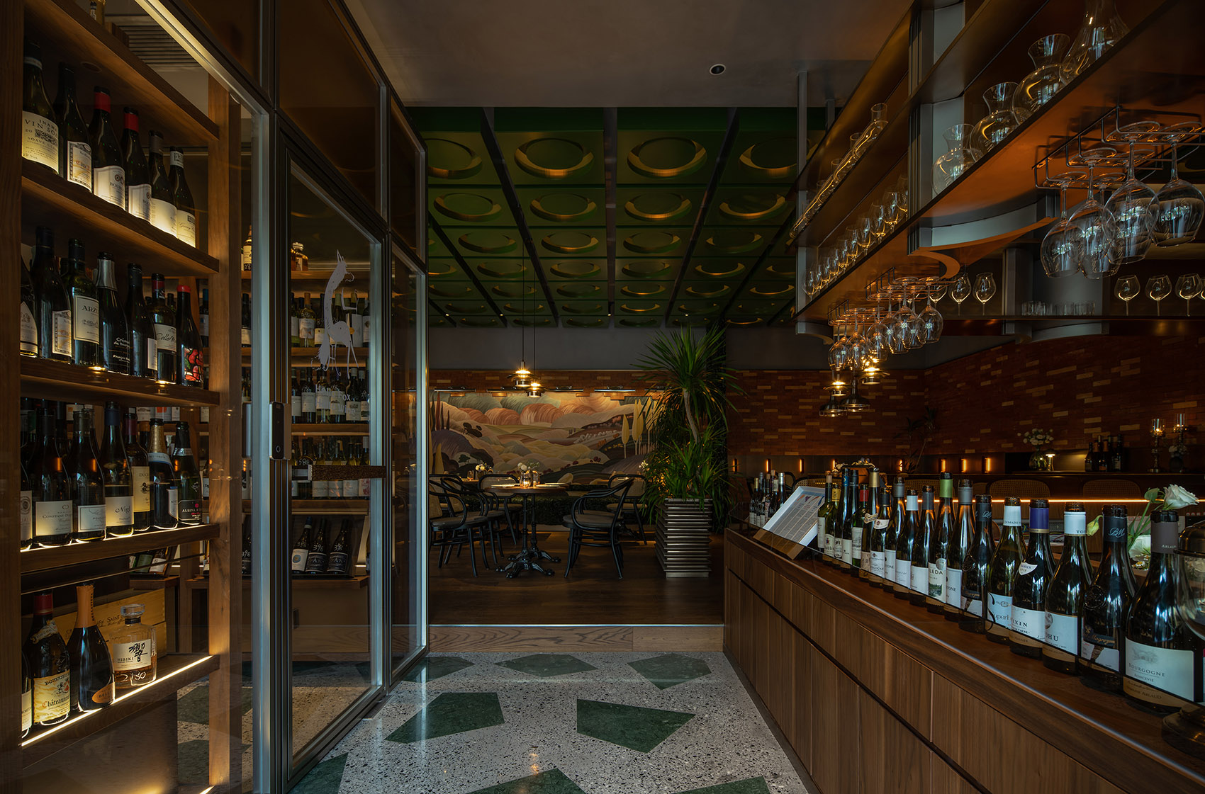 成都 300 藤 VINES 餐酒馆丨中国成都丨构看建筑设计-5