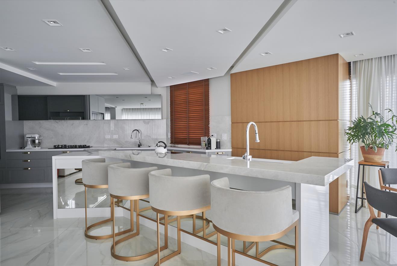 巴西 Paraná住宅,现代简约风格与古典元素的完美融合-3