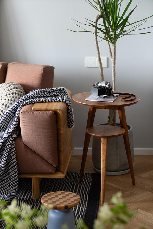 90㎡精装房爆改,复古风格摄影家专属家-12