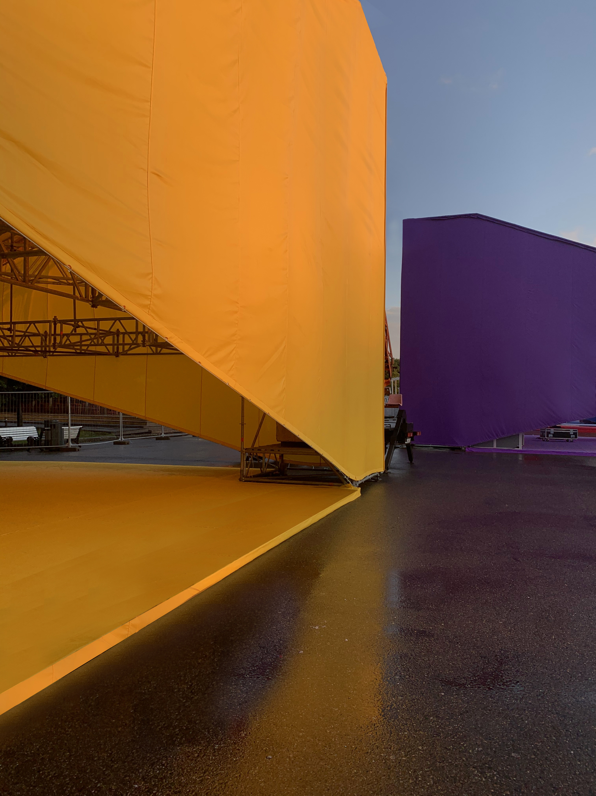 Pavilion Russian Creativity Week 2020 / SKNYPL-44