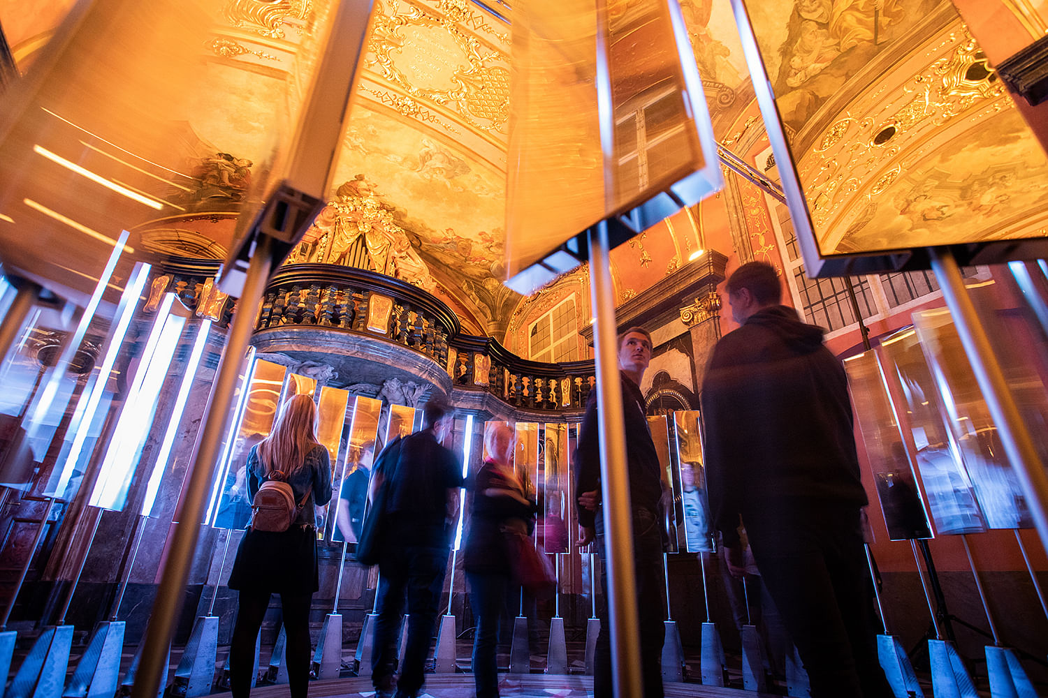 “Iris”互动装置丨捷克丨纽约SOFTlab设计工作室-11