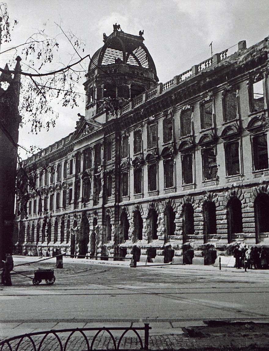 弗罗茨瓦夫主邮局大楼丨波兰弗罗茨瓦夫丨朱利叶斯·亨尼克,赫尔曼·冯·德·胡德等-40