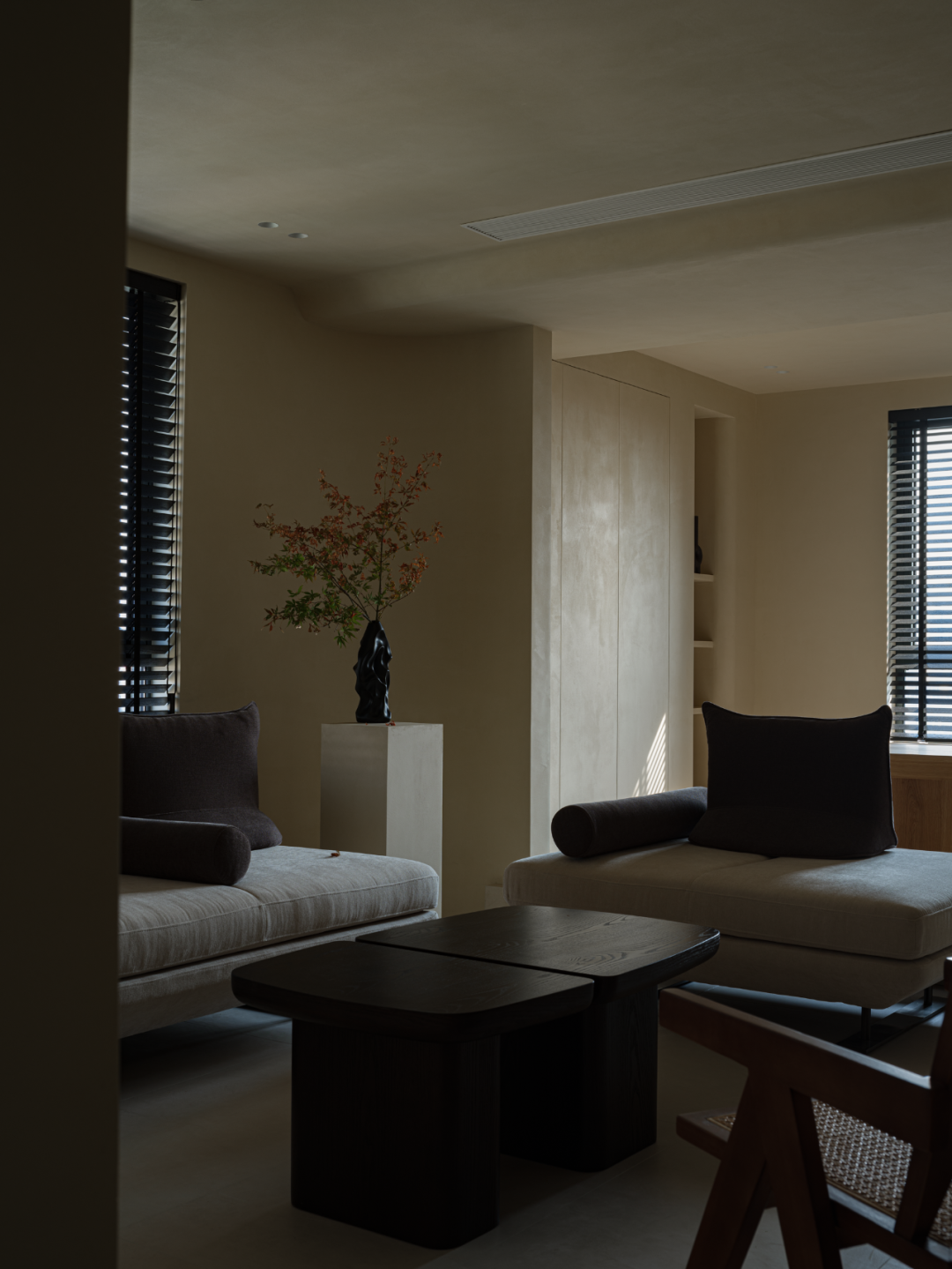 暖黄色宁静住宅丨中国武汉丨大思-24