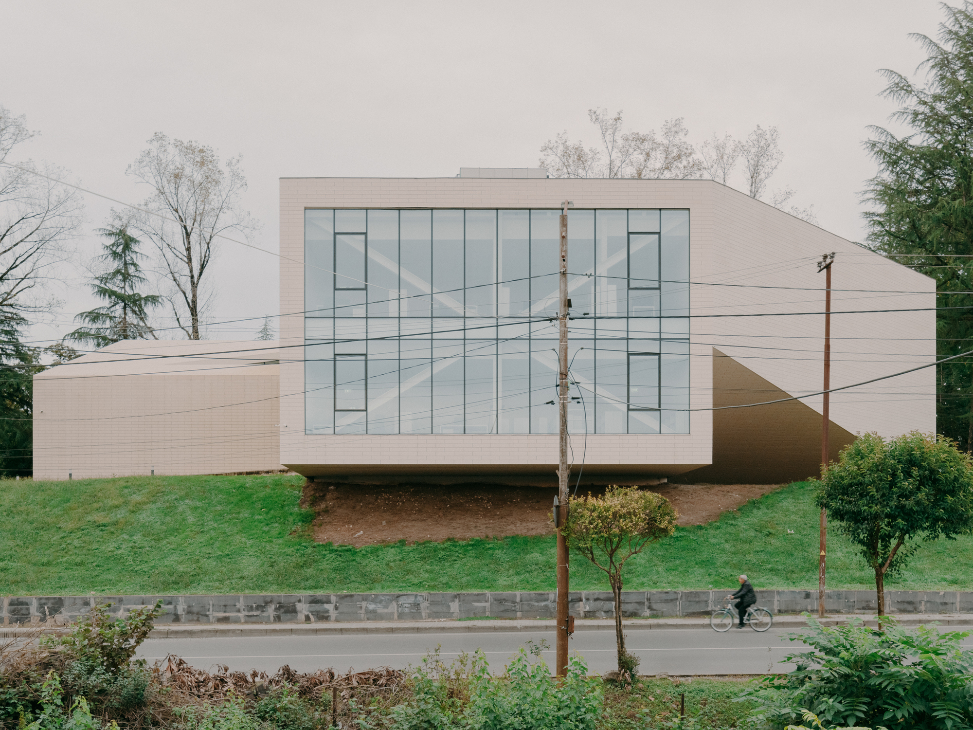 Zviad Gamsakhurdia Presidential Center / Tsanava + Maisuradze + T-architects-33