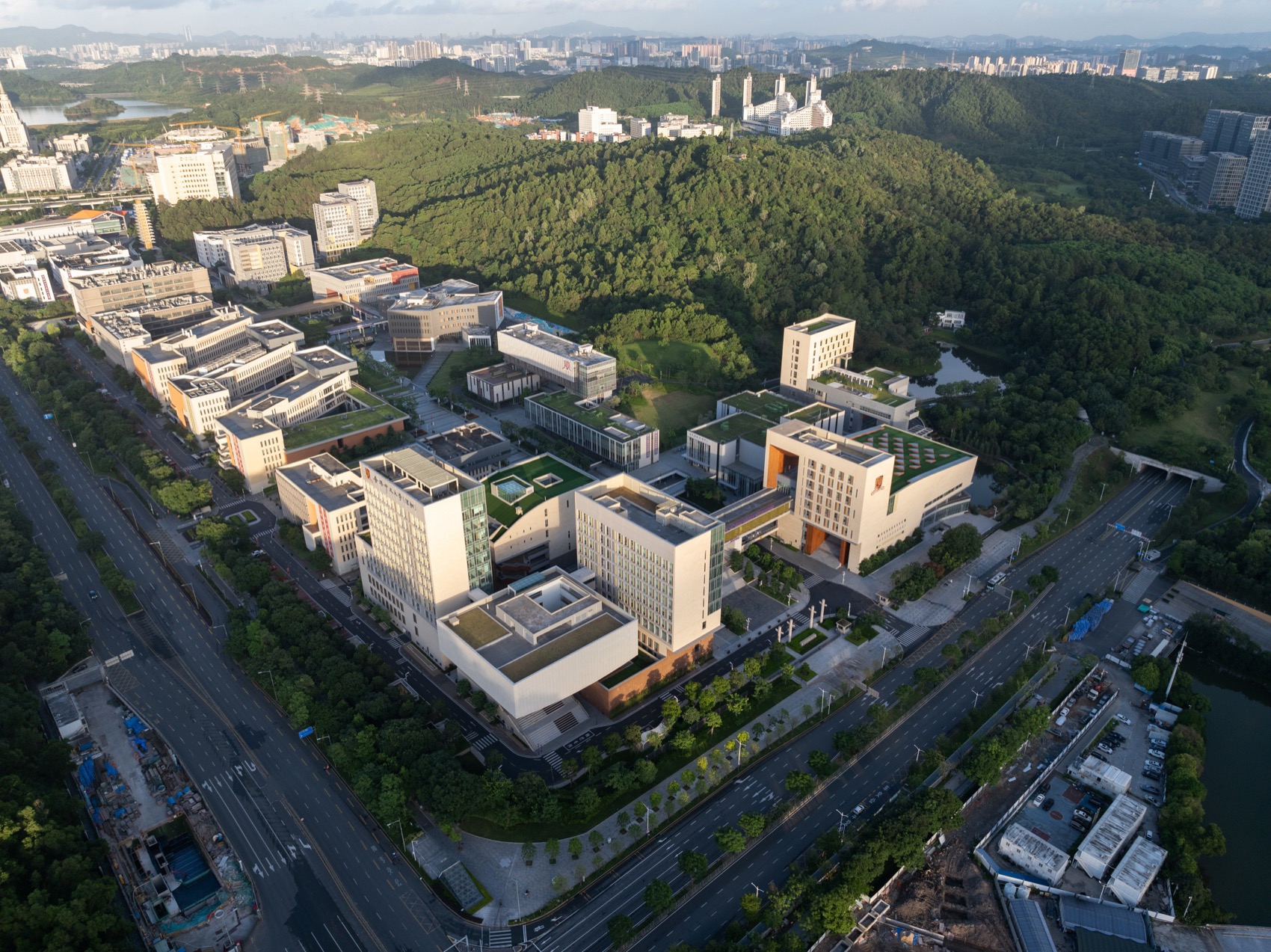 香港中文大学（深圳）校园二期丨中国深圳丨王维仁建筑设计研究室-5