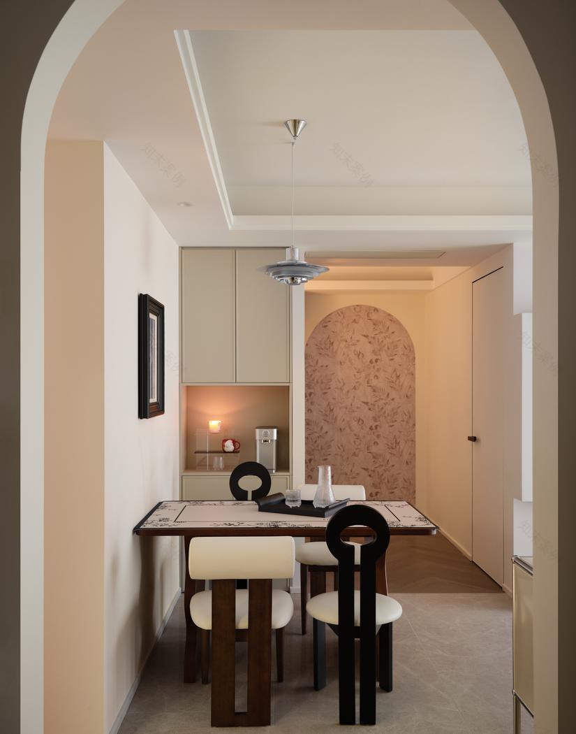 独居女孩法式中古风电影质感的家丨中国上海-24