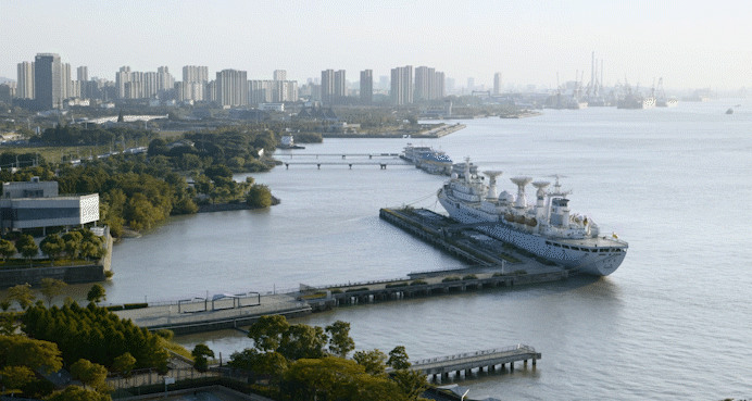 江畔平墅丨中国江苏丨介间建筑设计-0