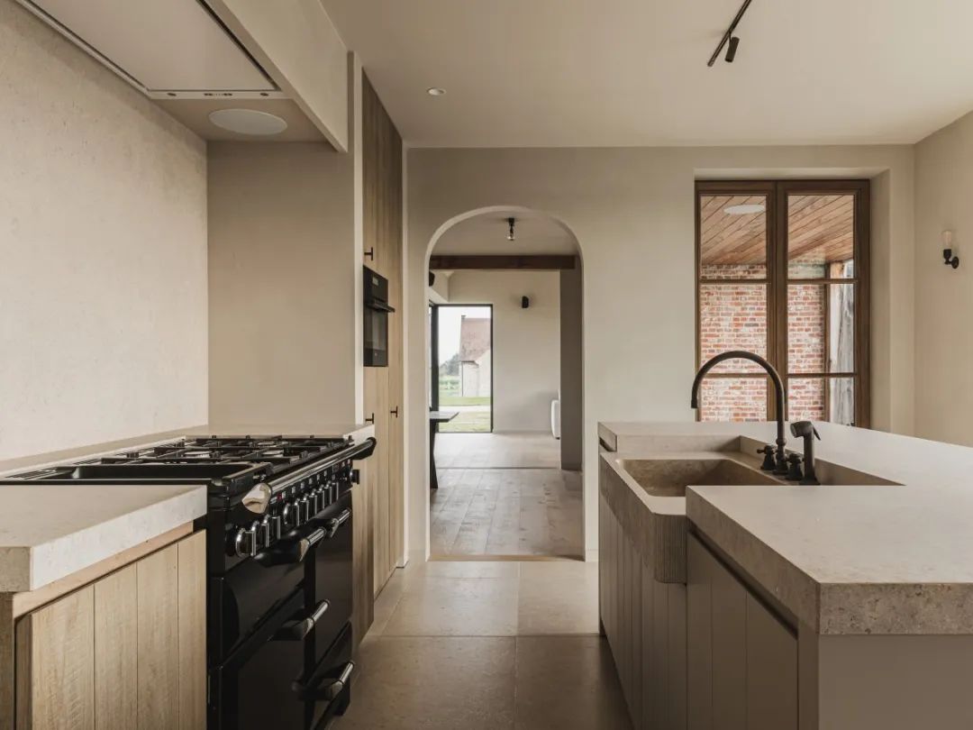 极简奢华的空间美学 · 比利时 Kortrijk jk House丨Laura Calleeuw-78