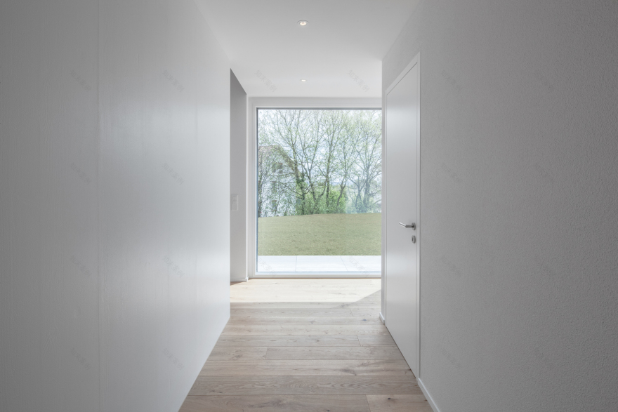 瑞士农村四口之家住宅,灵活居住空间与自然美景相融合-10