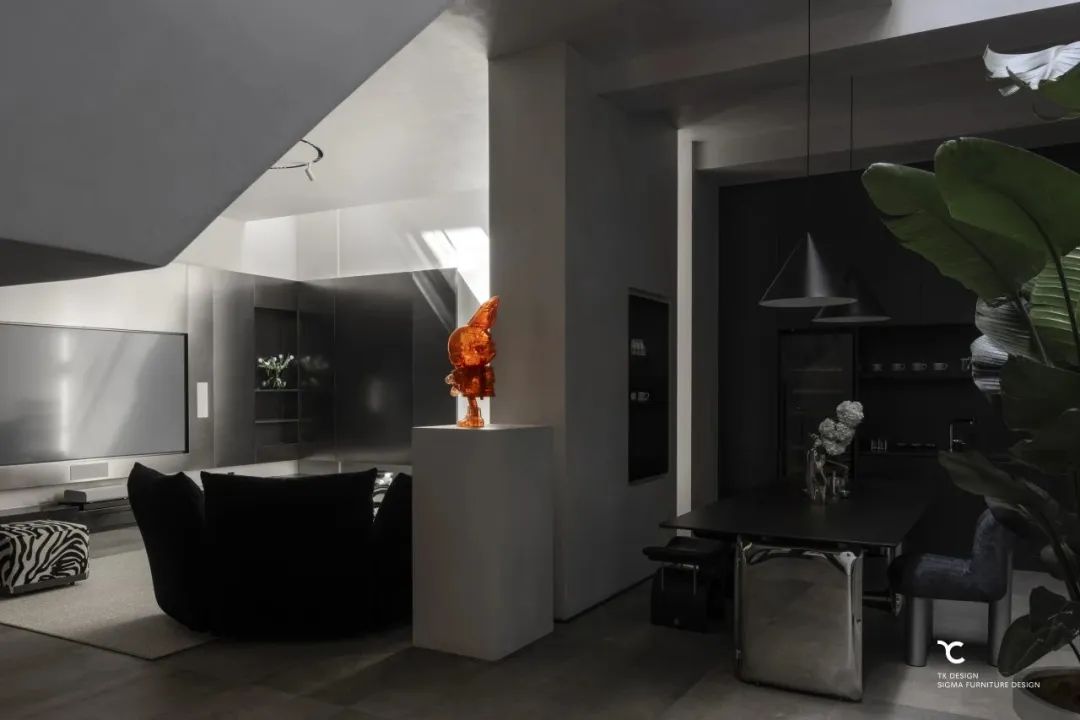 黑白灰的现代轻奢 · 龙悦湾别墅设计丨TK 设计&之和家居-76