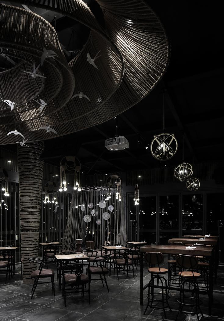 
我们的小酒馆 -1